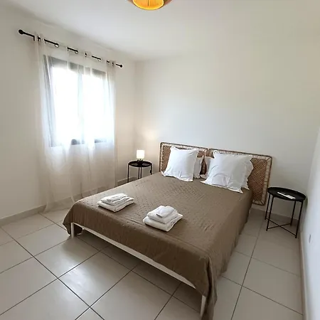 Ecrin De Lumiere A Deux Pas De Saint-florent Apartman